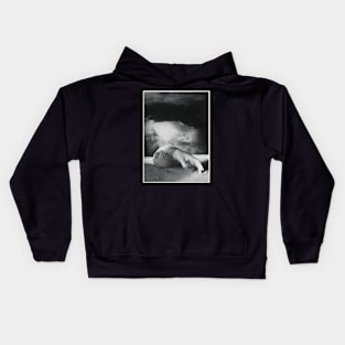 sans titre main coquillage 1934 - Dora Maar Kids Hoodie